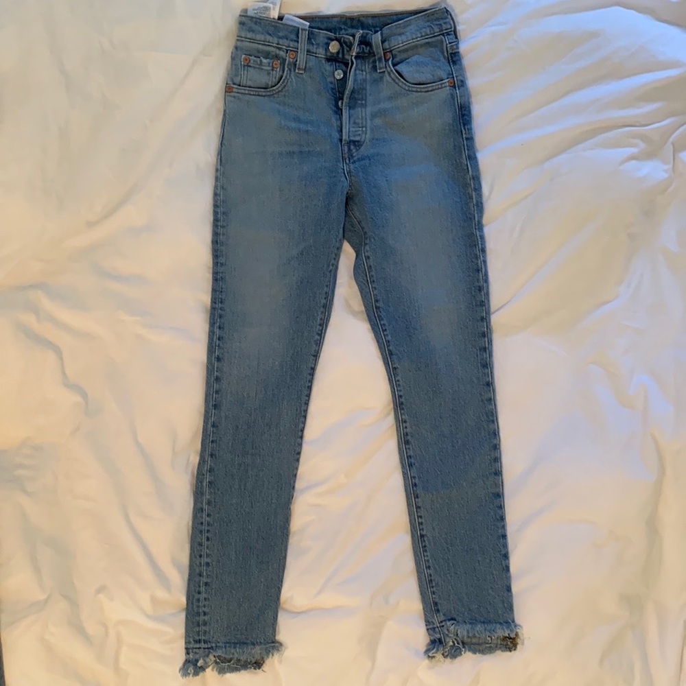 Levi’s 501 Skinny NWOT
